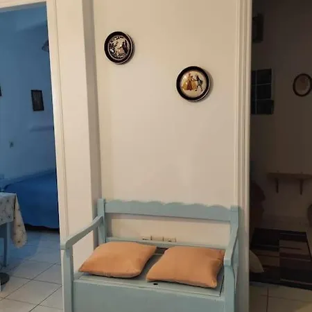 De La Roca Apartment *
